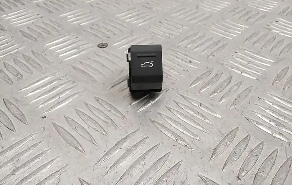 Audi Q3 F3 Tailgate opening switch 83A959831