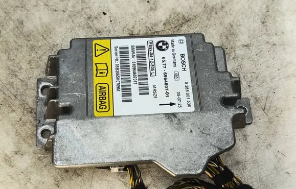 BMW 3 E90 E91 Airbag control unit/module 0285001530 31696460701T 6964607