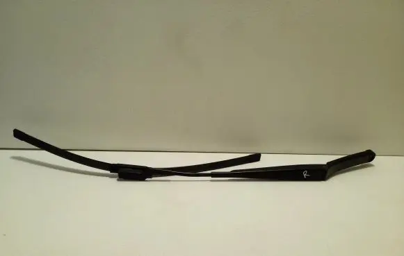 Volkswagen Polo V 6R Front wiper blade arm 6R2955410A