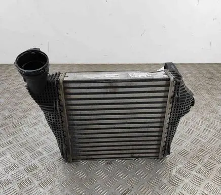Porsche Macan (95B) Intercooler radiator 95B145804B