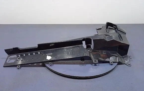 BMW X4 F26 Front bodywork piece 9451154