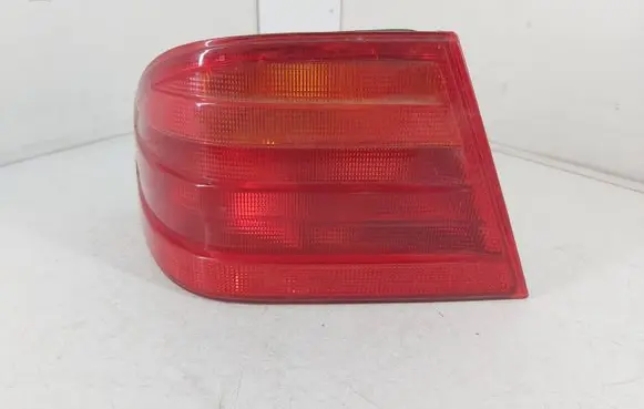 Mercedes-Benz E W210 Rear/tail lights A2108200164