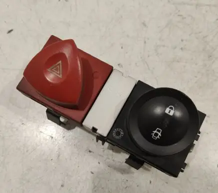 Renault Megane II Hazard light switch 8200095493