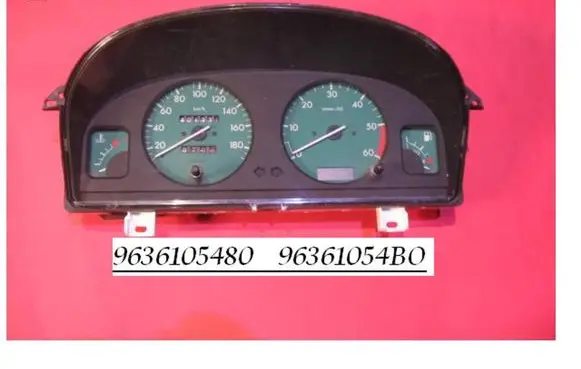 Peugeot Partner Speedometer (instrument cluster) 9636105480 96361054B0