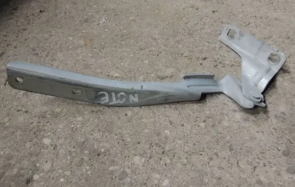 Nissan Note (E11) Engine bonnet/hood hinges