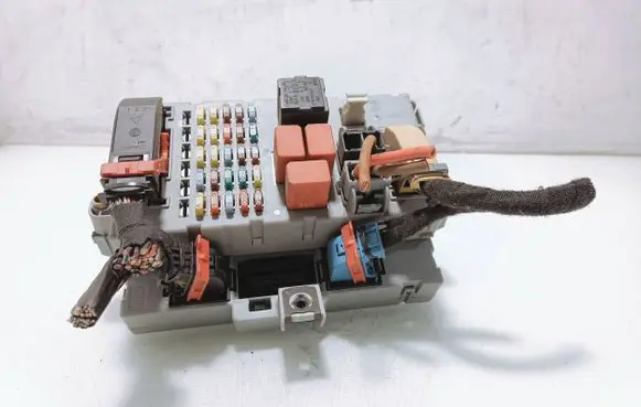 Fiat Croma Fuse module 406626 PA6GB20GF10