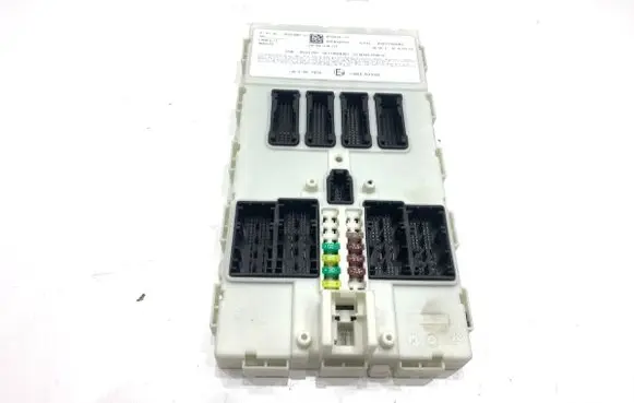 BMW 3 F30 F35 F31 Central body control module 8733503