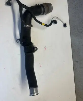Intercooler hose/pipe