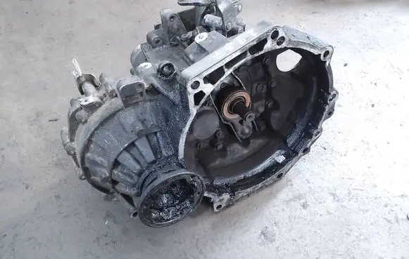 Volkswagen Touran I Manual 6 speed gearbox GQN