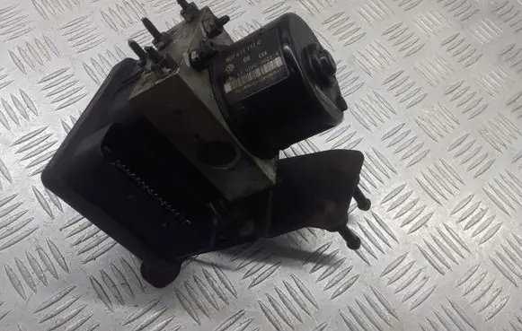 Volkswagen Polo IV 9N3 ABS Pump 6Q0614117C