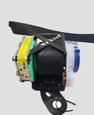 Mazda 6 Front seatbelt E40437002 1052233 1062542AA