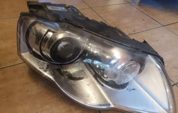 Volkswagen PASSAT B6 Headlight/headlamp 3C0941752K 89315540