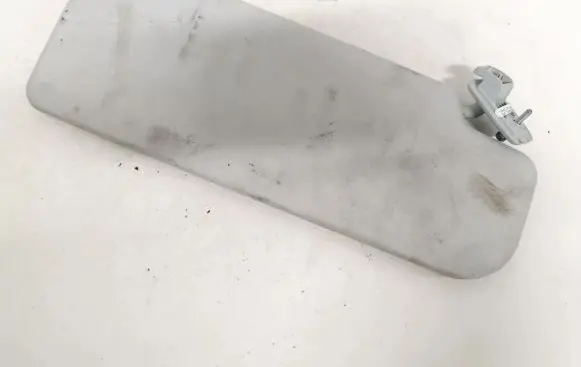 Sun visor