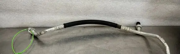Renault Kangoo III Air conditioning (A/C) pipe/hose 924901043R