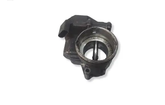 Volkswagen Golf V Throttle valve 03G128063M