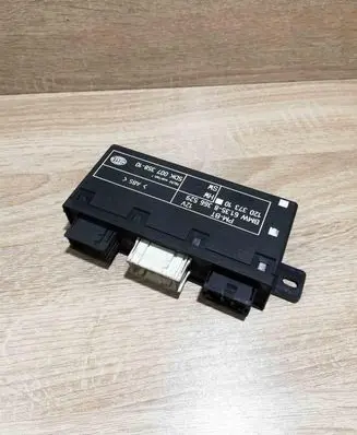 BMW 5 E39 Door control unit/module 8366529