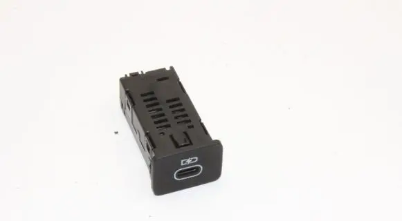 Land Rover Range Rover Velar USB socket connector R8A219010AB