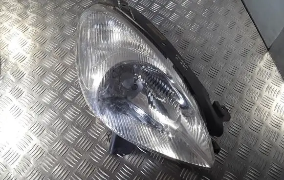 Citroen Xsara Picasso Headlight/headlamp 9631500080 89300220