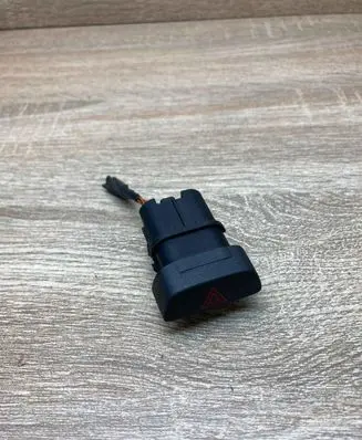 Ford Focus Hazard light switch 4M5T13A350AC WITHPLUG