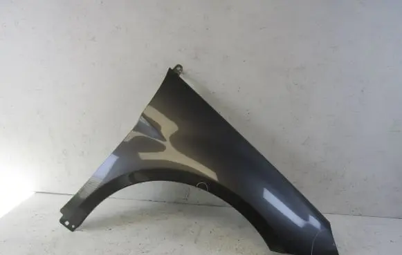 Mercedes-Benz B W245 Fender