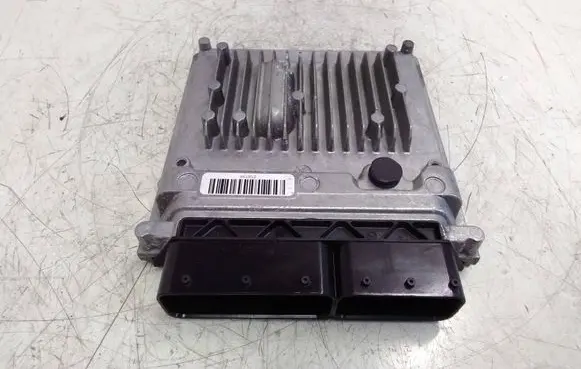 Mercedes-Benz GLA W156 Engine control unit/module A6519007003 A6519014402