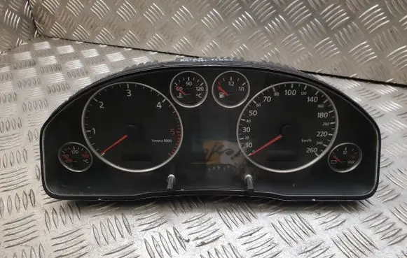 Audi A6 S6 C5 4B Speedometer (instrument cluster) 110080128001