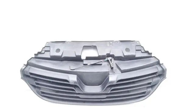Renault Trafic III (X82) Front bumper upper radiator grill 8200721895