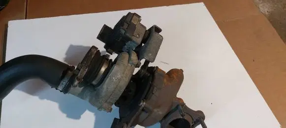 Ford Mondeo MK IV Turbo 6NW009206 752406 PPAGF45