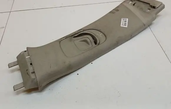 Renault Scenic II - Grand scenic II (B) pillar trim (top) 8200084324