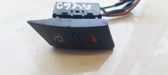Audi A6 S6 C5 4B Central locking switch button 4B1962107B98