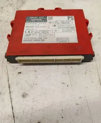 Toyota Prius (XW30) Keyless (KESSY) go control unit/module 8999047060 2325005223