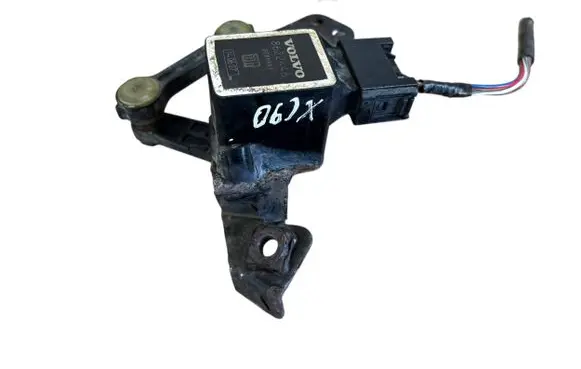 Volvo XC90 Headlight/headlamp level sensor 8622446 140607