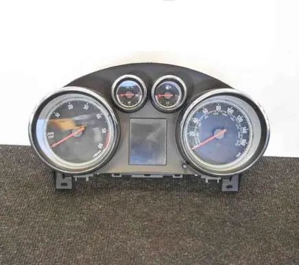 Opel Zafira C Speedometer (instrument cluster) 13460586600775881