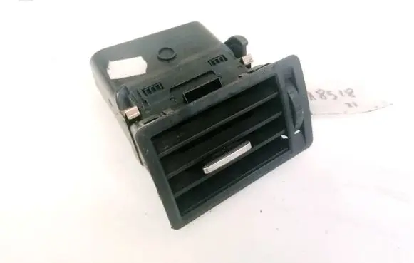 Ford Focus C-MAX Dash center air vent grill 4793002 4793-002