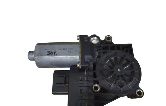 Audi A6 S6 C5 4B Front door window regulator motor 0130821775 102855086