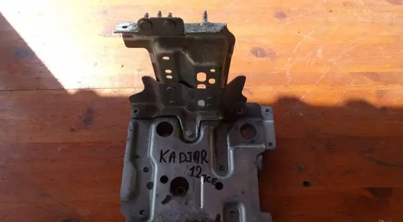 Renault Kadjar Battery bracket 