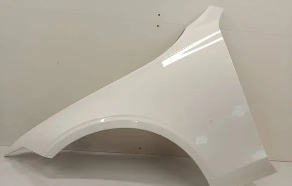 Volvo S90, V90 Fender