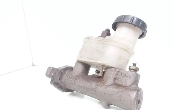 Nissan Primera Master brake cylinder 22157879