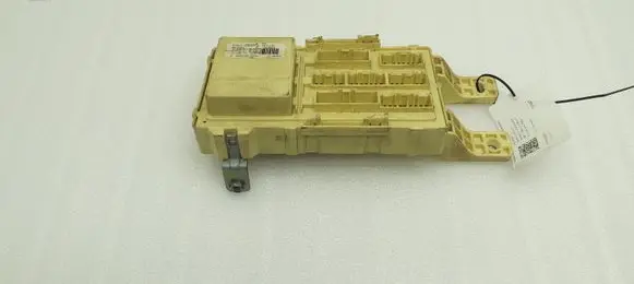 Hyundai Santa Fe Fuse module 919502B200