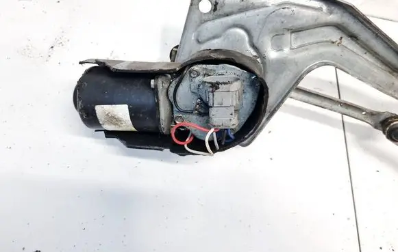 Renault Megane I Wiper motor