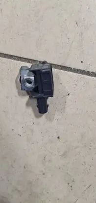 BMW 5 F10 F11 Airbag deployment crash/impact sensor 9224177