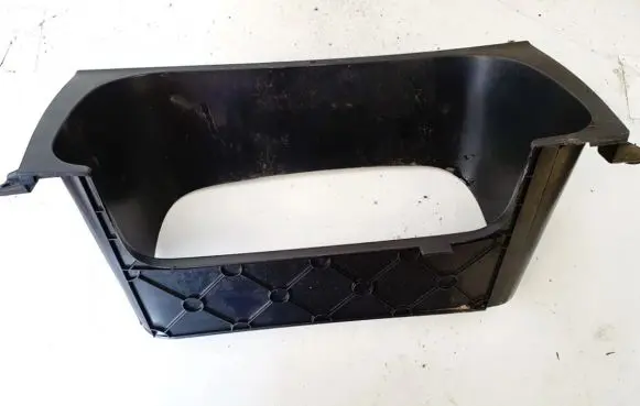 Volkswagen Vento Dashboard trim 1h6857059