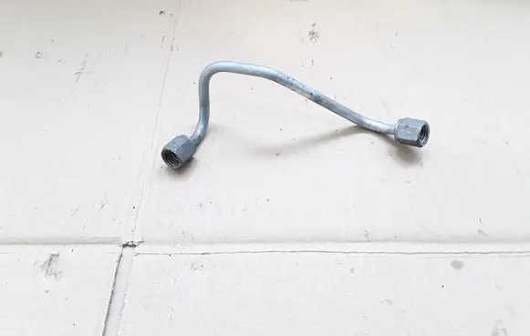 Toyota Verso Fuel injector supply line/pipe NOCODE