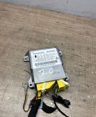 Mercedes-Benz C W204 Airbag control unit/module A2048709426 5WK44318