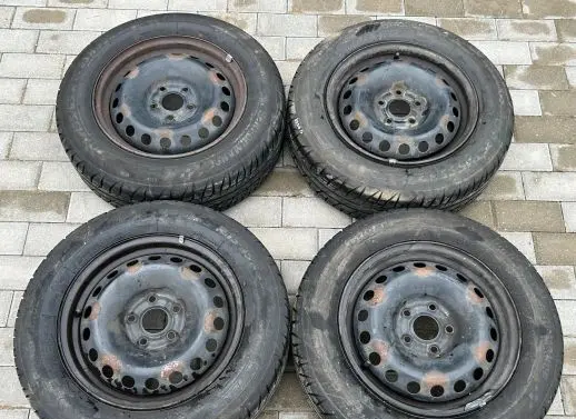 Renault Kangoo II R15 steel rim E1002618 003297 E1020018