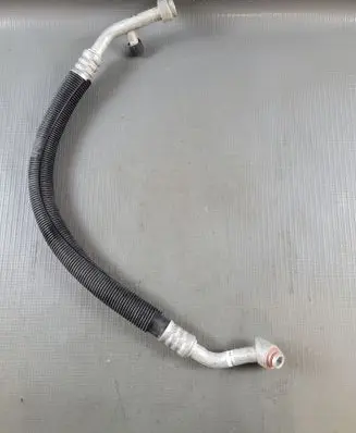 Air conditioning (A/C) pipe/hose