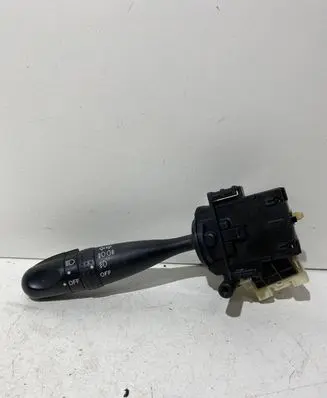 Toyota Corolla Verso E121 Indicator stalk 13020173753