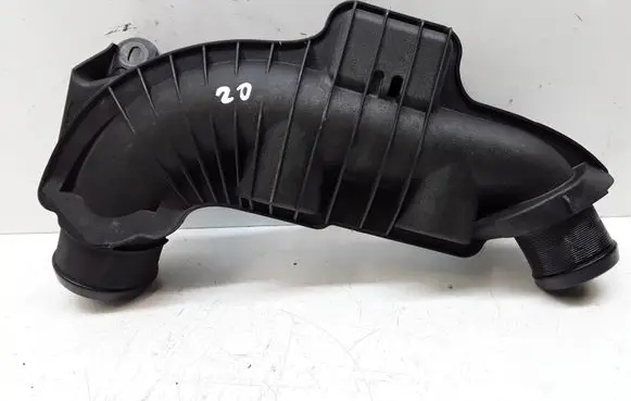 Peugeot 207 CC Turbo air intake inlet pipe/hose 9680051480 9681054680