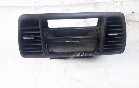 Subaru Legacy Dash center air vent grill 66120ag020 ga43-5281-100