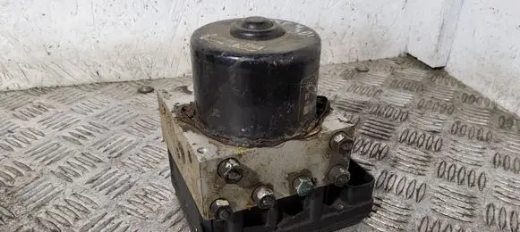 Volkswagen Golf IV ABS Pump 1J0907379G 1J0614117C 010102040